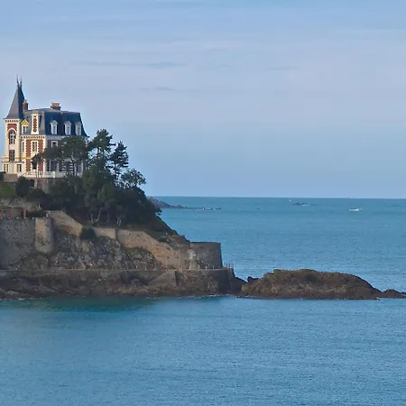 Le Nautilus, Malo, Les Bas Sablons Saint-Malo